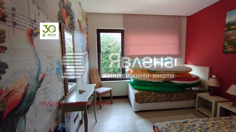 Продава КЪЩА, гр. Балчик, област Добрич, снимка 17 - Къщи - 55892580