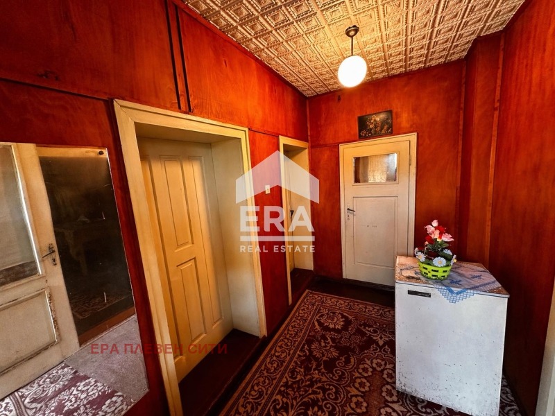 Продава КЪЩА, с. Вълчитрън, област Плевен, снимка 6 - Къщи - 56717902