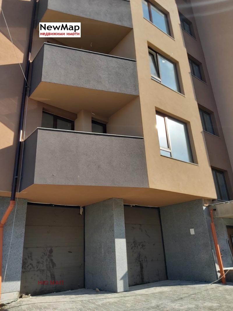 Продава 2-СТАЕН в град Плевен, Широк център - 62 кв.м / При запитване, НЮ МАП