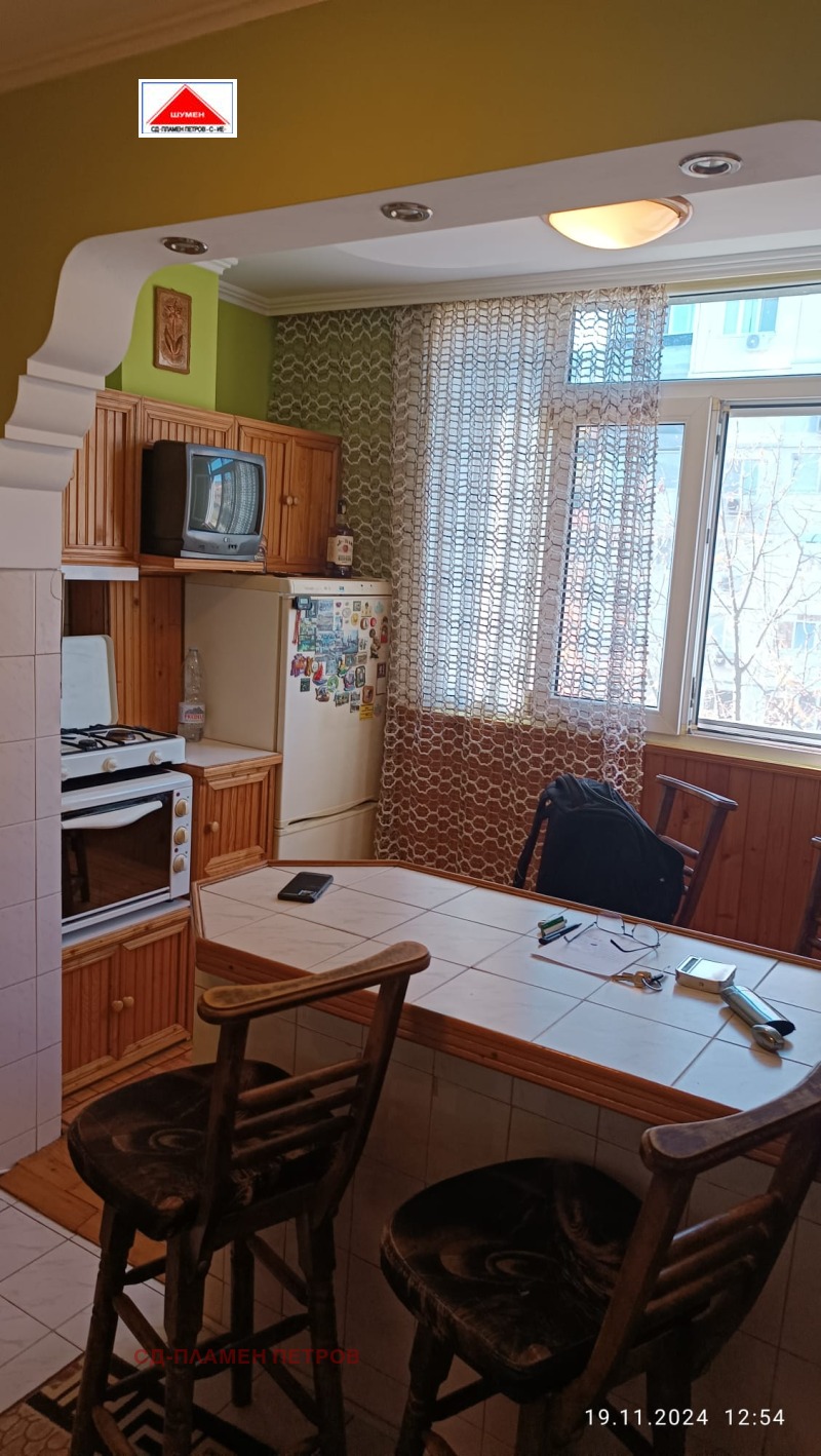 Продава 2-СТАЕН, гр. Шумен, Боян Българанов 1, снимка 2 - Aпартаменти - 48025585