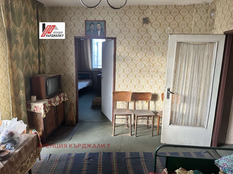 Zu verkaufen  1 Schlafzimmer Kardschali , Weseltschane , 63 qm | 38588557