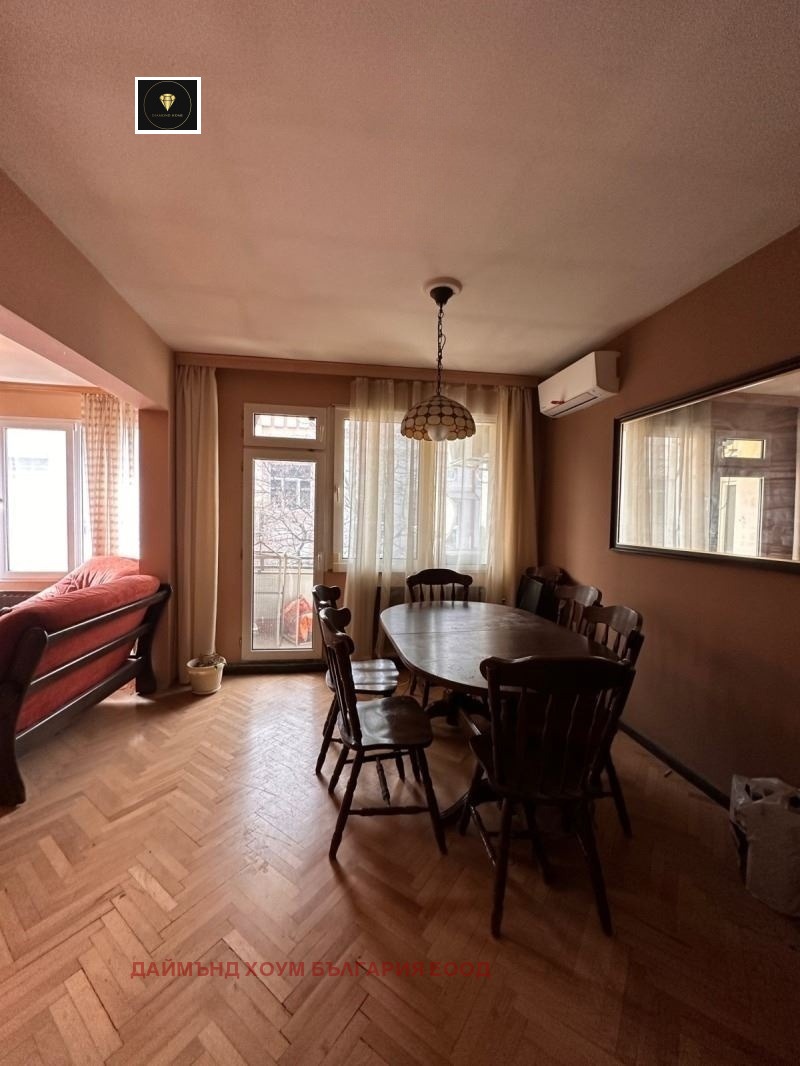 Myytävänä  3 makuuhuonetta Plovdiv , Tsentar , 140 neliömetriä | 76155437 - kuva [3]