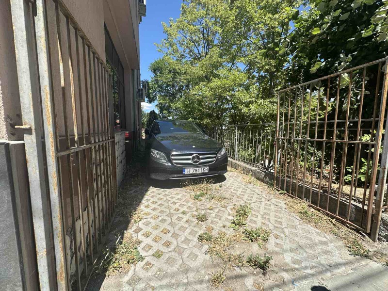 Продава  Магазин град Шумен , Център , 150 кв.м | 14367234 - изображение [5]