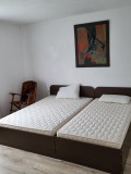 Продава КЪЩА, с. Орлова могила, област Добрич, снимка 2