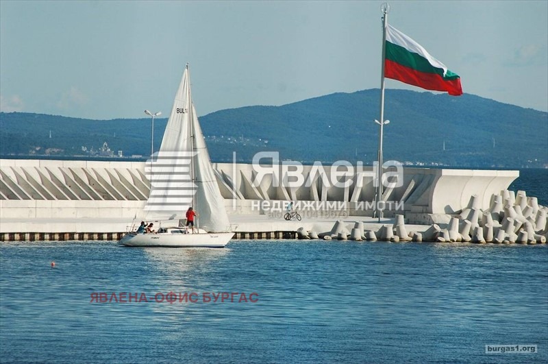 Продава 1-СТАЕН, гр. Бургас, Сарафово, снимка 15 - Апартаменти - 55480801