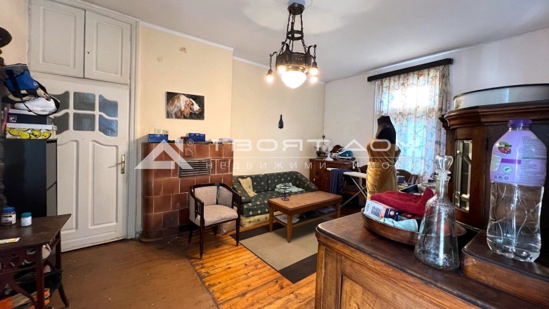 Продава  2-стаен град София , Яворов , 75 кв.м | 25125360 - изображение [2]
