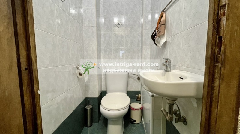 Продава 4-СТАЕН, гр. Хасково, Куба, снимка 13 - Апартаменти - 52333375