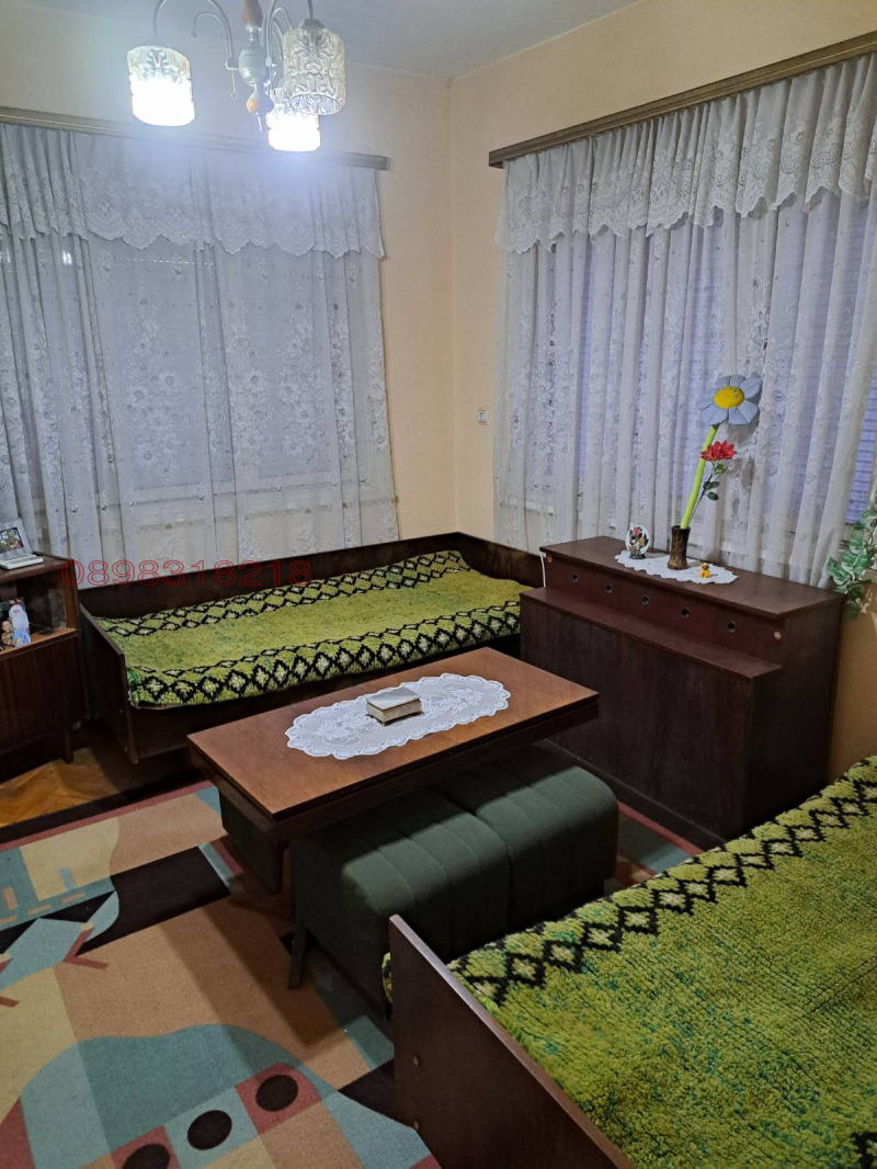 Продава КЪЩА, гр. Чирпан, област Стара Загора, снимка 17 - Къщи - 52786025