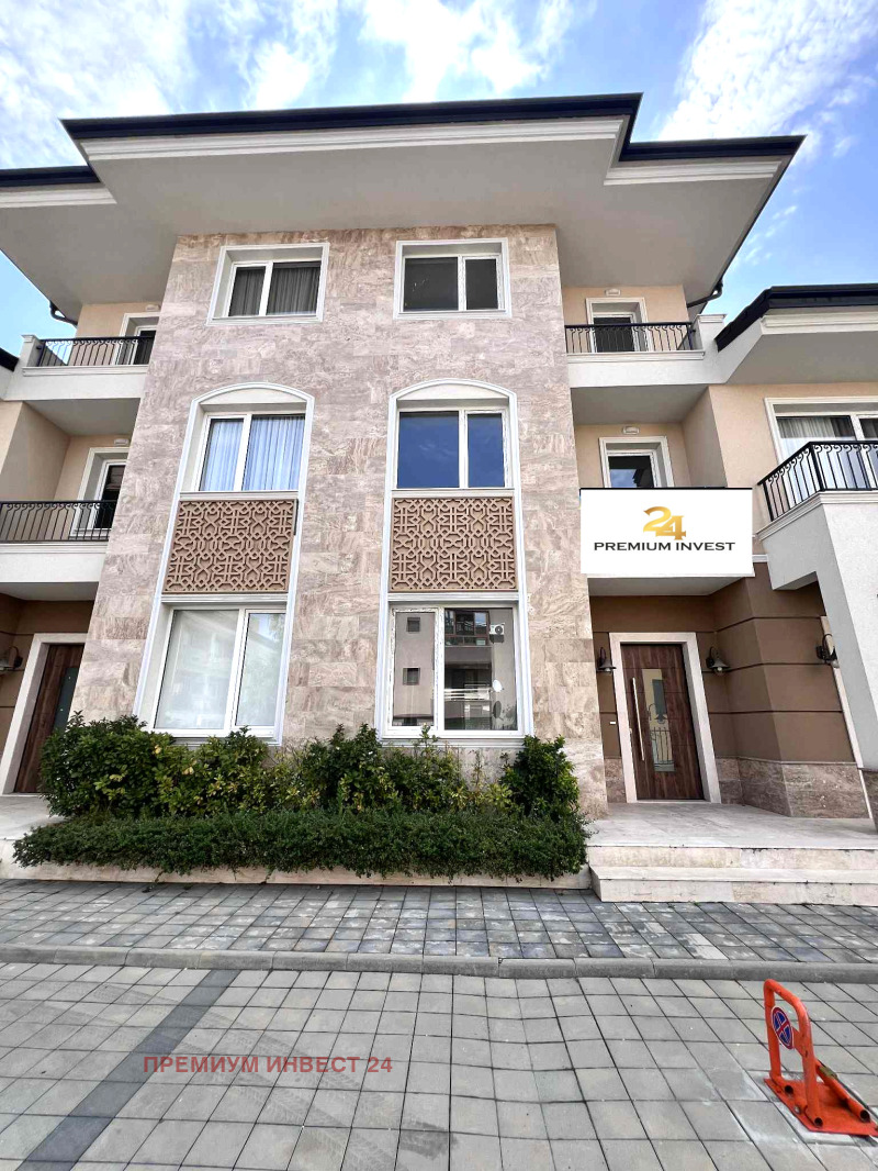 Продается  Дом Пловдив , Остромила , 388 кв.м | 21913927