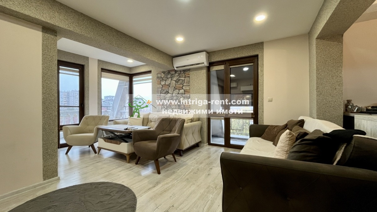 Продава 4-СТАЕН, гр. Хасково, Куба, снимка 2 - Апартаменти - 52333375