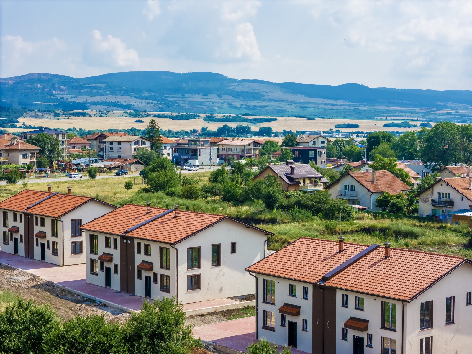 Продава КЪЩА, гр. Костинброд, област София област