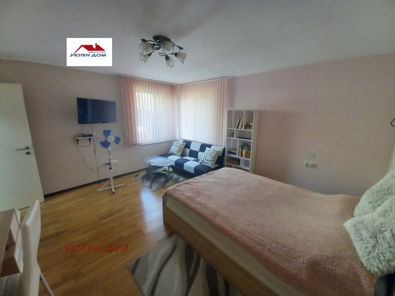 Продава КЪЩА в град Шумен, Добруджански - 98 кв.м / 144 000 € » 281 639.52 лв., УЮТЕН ДОМ