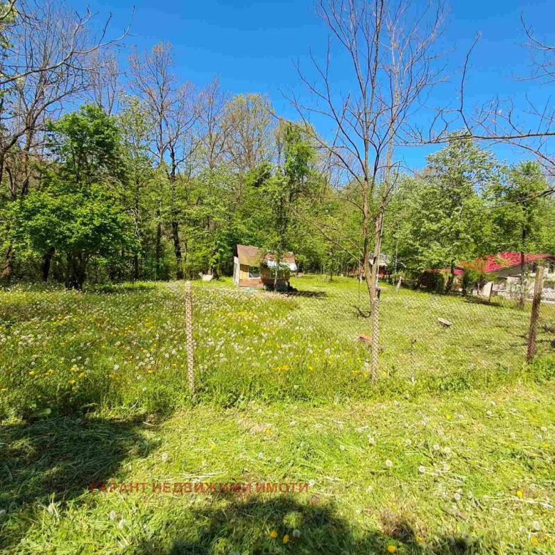 Продава ПАРЦЕЛ в област Габрово, с. Гарван - 1188 кв.м / 16 872.63 € » 33 000 лв., ГАРАНТ НЕДВИЖИМИ ИМОТИ