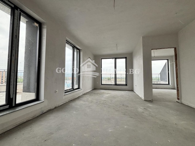 In vendita  1 camera da letto Plovdiv , Karshiiaka , 127 mq | 61423029