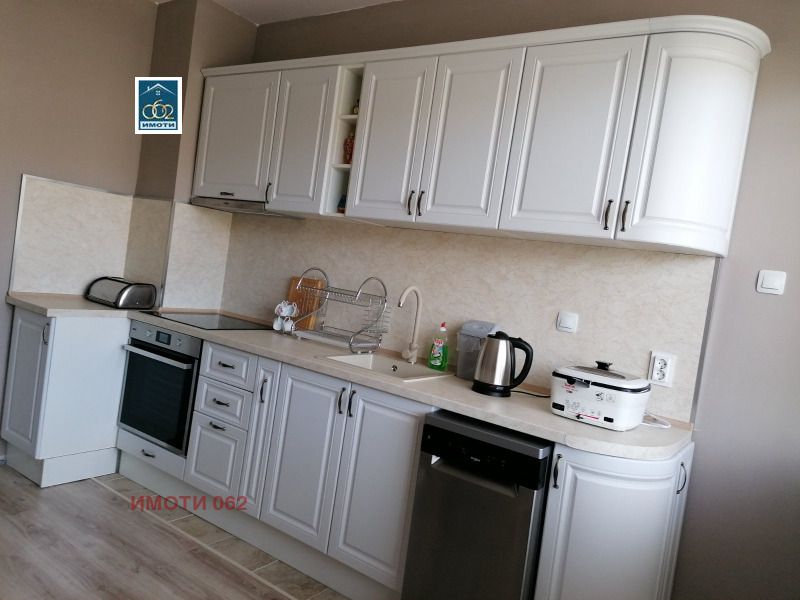 À vendre  2 chambres Veliko Tarnovo , Tsentar , 80 m² | 98638904