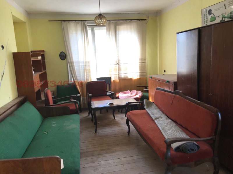 Продава КЪЩА, с. Голец, област Ловеч, снимка 10 - Къщи - 52761712