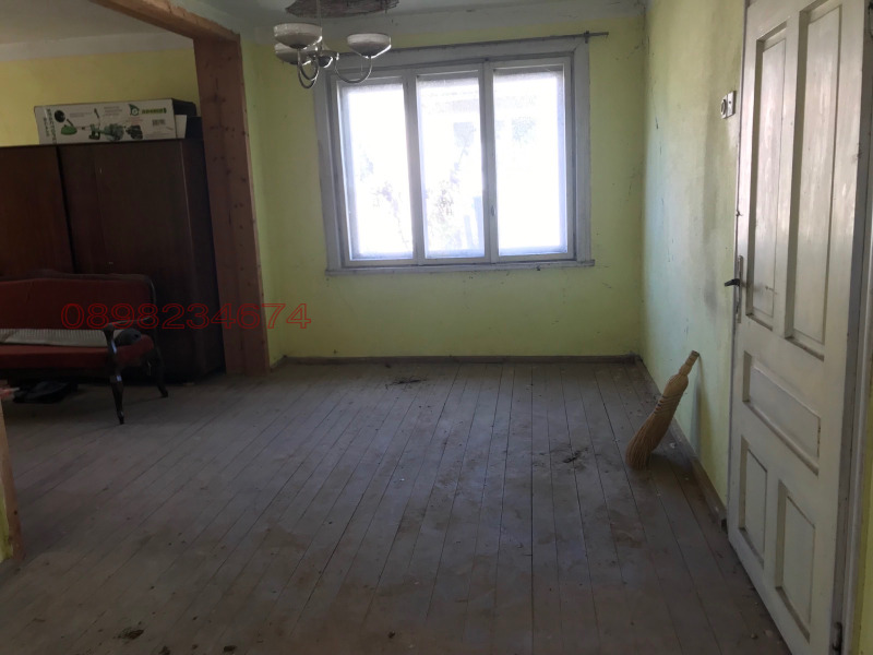 Продава КЪЩА, с. Голец, област Ловеч, снимка 9 - Къщи - 52761712