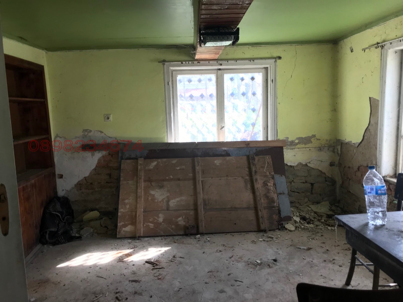Продава КЪЩА, с. Голец, област Ловеч, снимка 3 - Къщи - 52761712