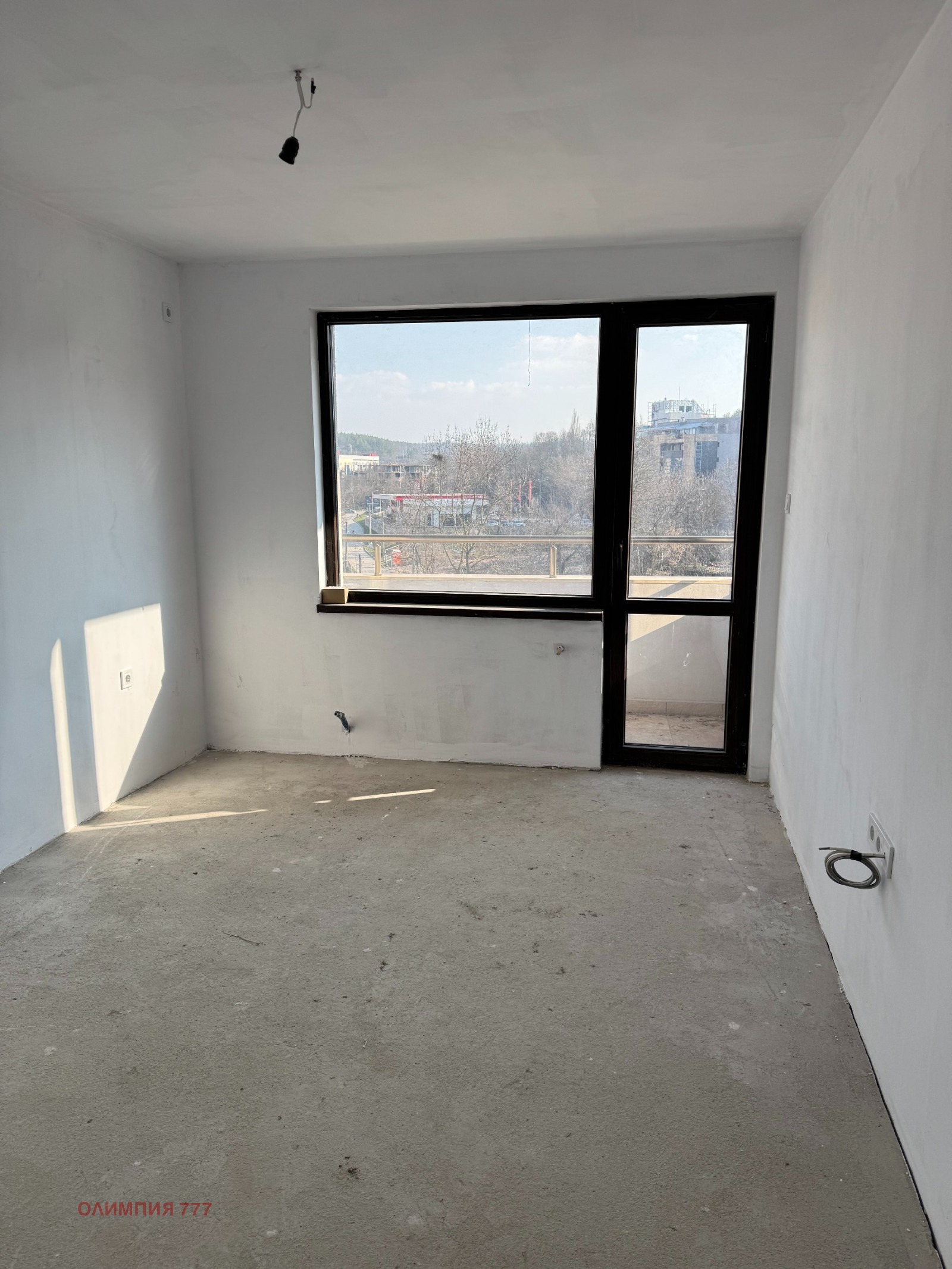 Продава 3-СТАЕН, гр. Плевен, Идеален център, снимка 2 - Апартаменти - 53770491