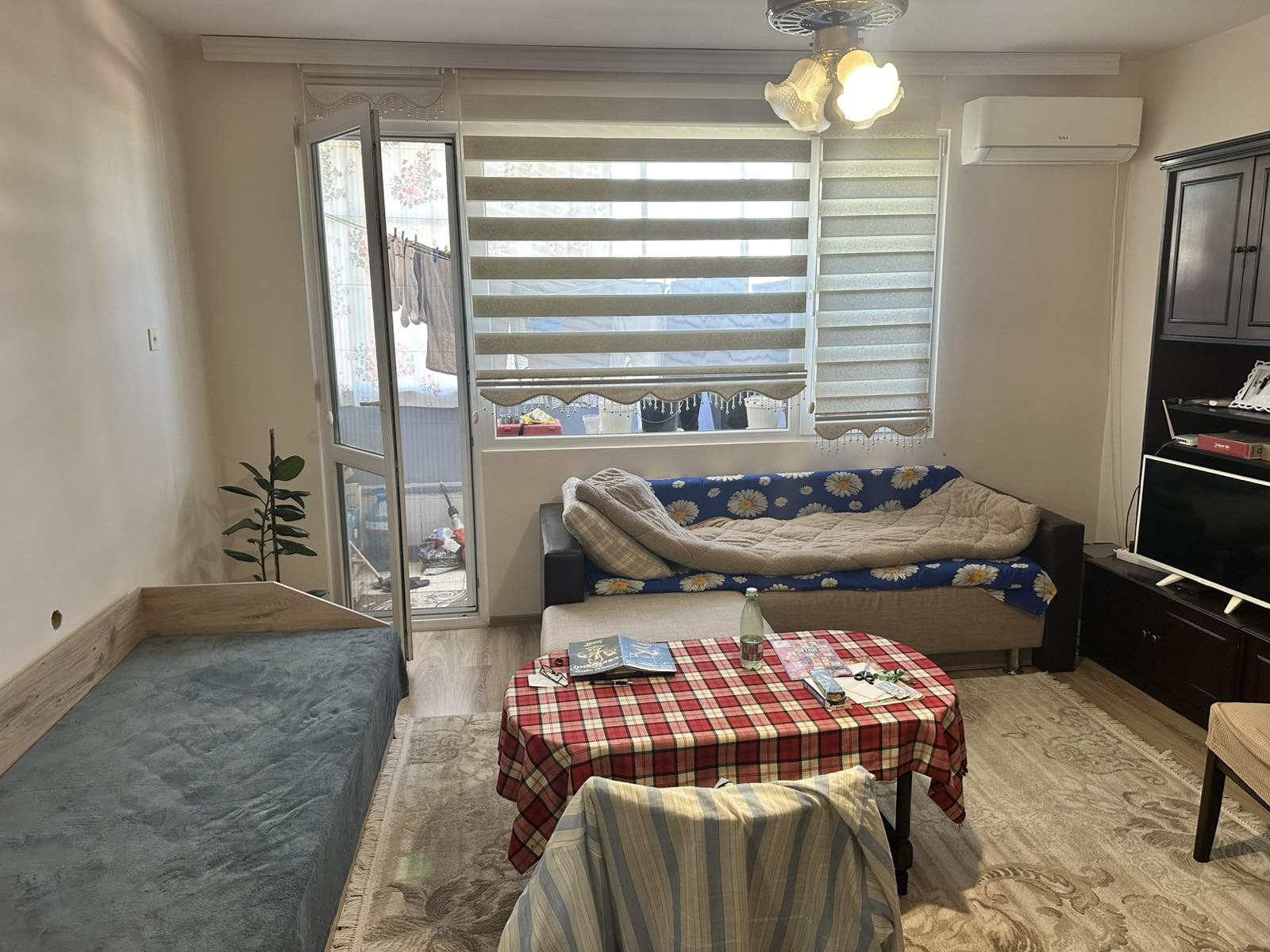 Продава МНОГОСТАЕН, гр. Кърджали, Възрожденци, снимка 11 - Апартаменти - 54976679