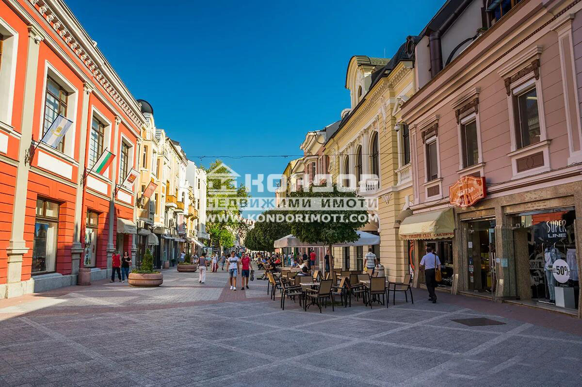 Продава ЗАВЕДЕНИЕ, гр. Пловдив, Център