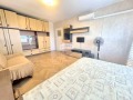 Продава 2-СТАЕН, град Варна, Цветен квартал • 144990 € / 283575.79 лв. • 10938348 15