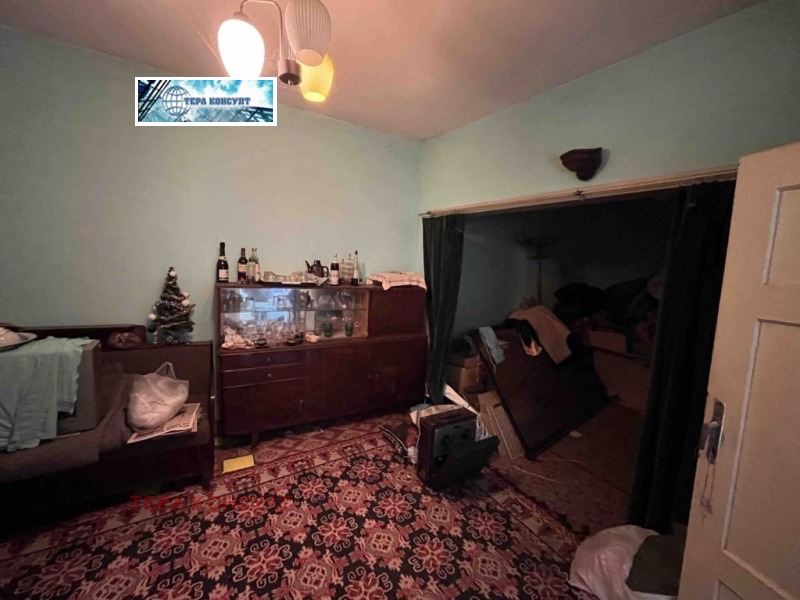 Продава КЪЩА в област Ловеч, с. Дебнево - 85 кв.м / 24 990 € » 48 876.19 лв., ТЕРА КОНСУЛТ