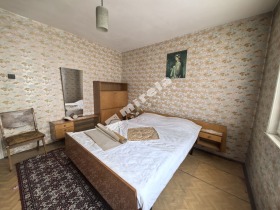 1 bedroom Tsentar, Yambol 3