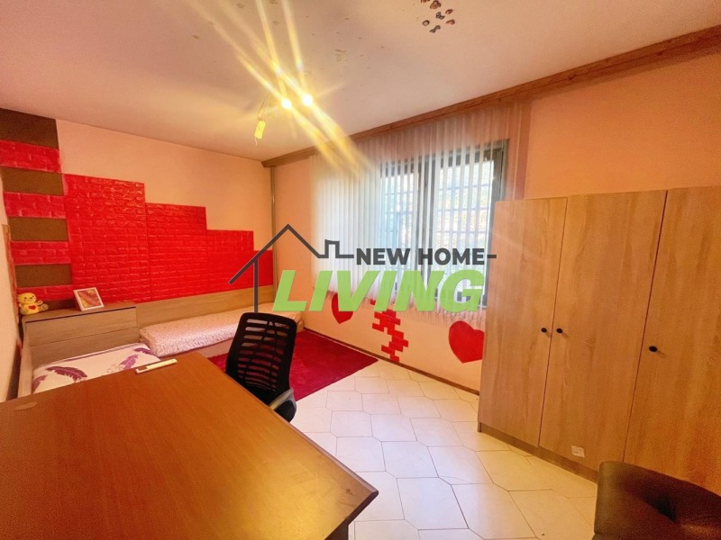 Продава  2-стаен град Пловдив , Кючук Париж , 92 кв.м | 93370390 - изображение [5]
