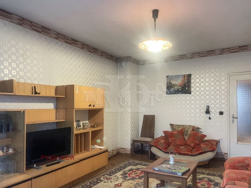 Продава 3-СТАЕН, гр. Варна, Конфуто, снимка 2 - Апартаменти - 52709918