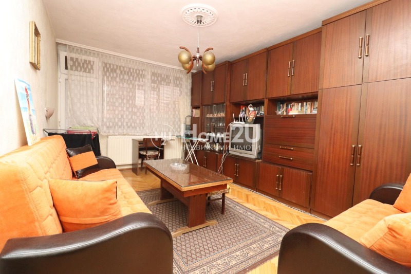 Продава 3-СТАЕН, гр. София, Красна поляна 2