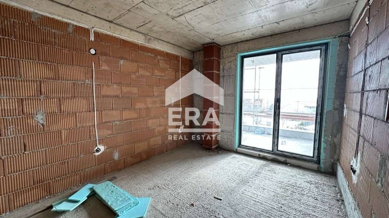 Продава КЪЩА, гр. Варна, м-т Боровец - юг, снимка 5 - Къщи - 49360324