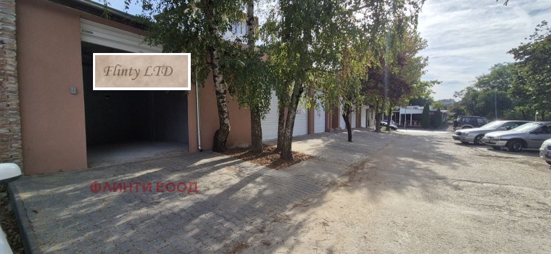 Продается  Гараж Велико Търново , Бузлуджа , 26 кв.м | 96229939