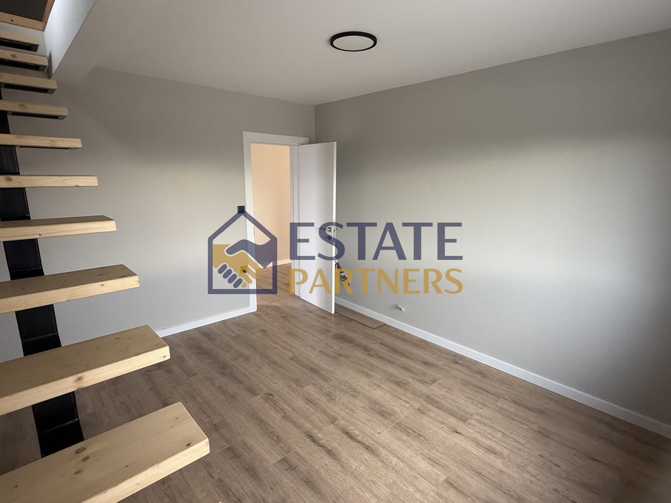 Продава КЪЩА, с. Радиново, област Пловдив, снимка 7 - Къщи - 54618655