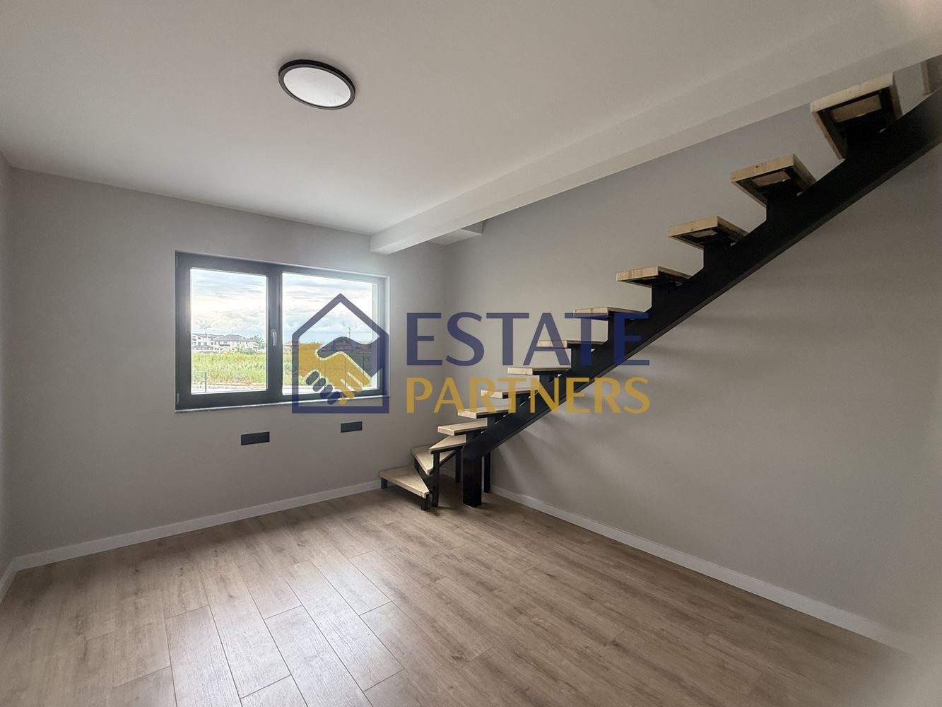 Продава КЪЩА, с. Радиново, област Пловдив, снимка 9 - Къщи - 54618655