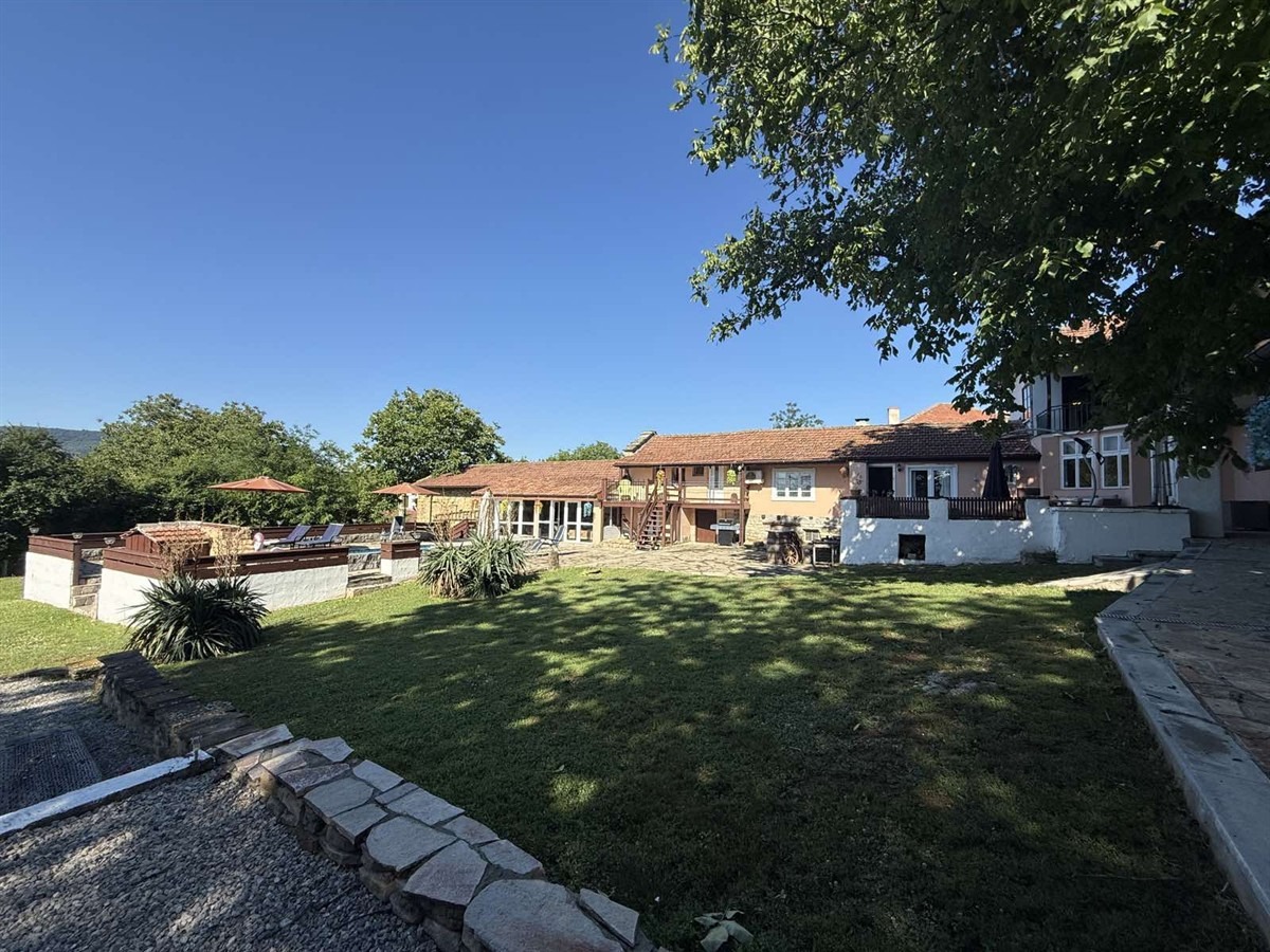 Продава КЪЩА, с. Славейково, област Габрово, снимка 13 - Къщи - 55297128