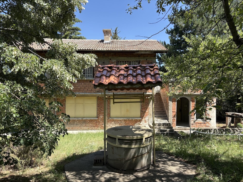 Продава КЪЩА, гр. София, с. Герман, снимка 17 - Къщи - 56322617