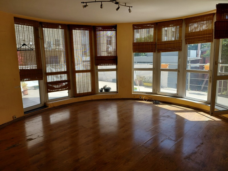 Продава 3-СТАЕН в град София, Изток - 118 кв.м / 293 000 € » 573 058.19 лв., ДИЛЕМА-КОНСУЛТ ЕООД