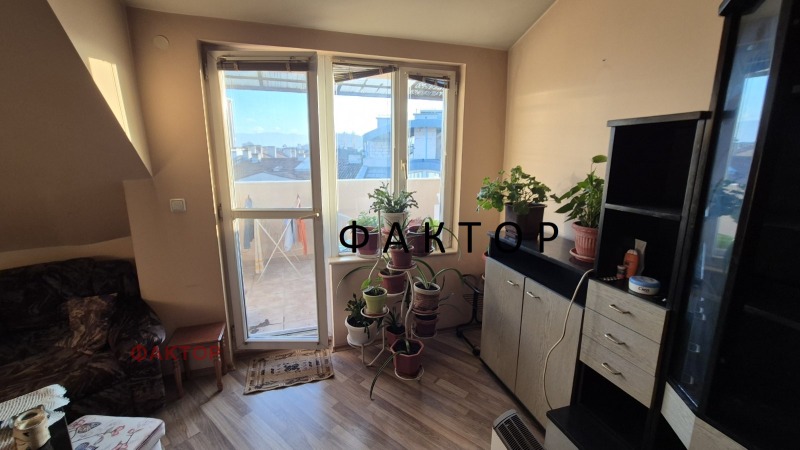 Satılık  1 yatak odası Plovdiv , Karşiyaka , 60 metrekare | 78100950