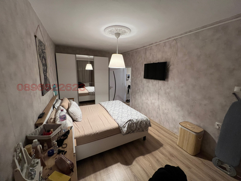 Продава 2-СТАЕН, гр. Добрич, Дунавите, снимка 5 - Апартаменти - 52783073