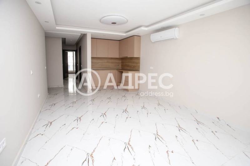 Продаја  2 спаваће собе Софија , Сердика , 110 м2 | 48501320