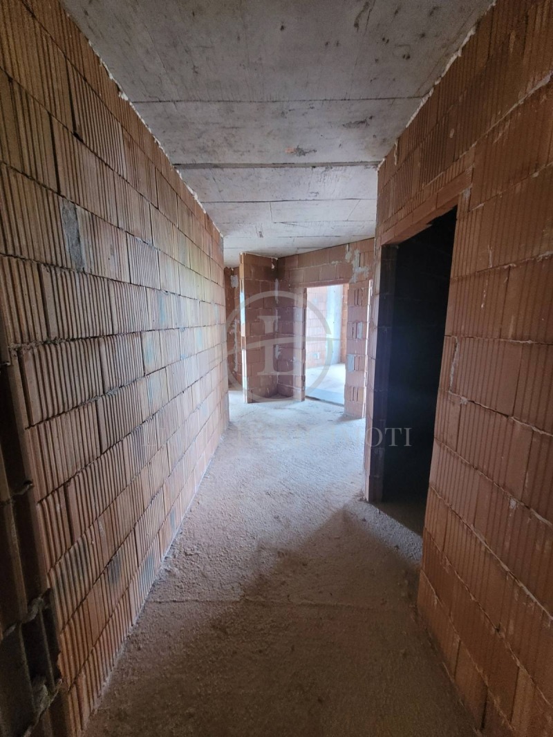 En venta  3 dormitorios Plovdiv , Trakiya , 135 metros cuadrados | 71850940 - imagen [9]