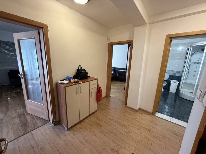 En venta  3+ dormitorios Sofia , Belite brezi , 180 metros cuadrados | 49886816 - imagen [8]