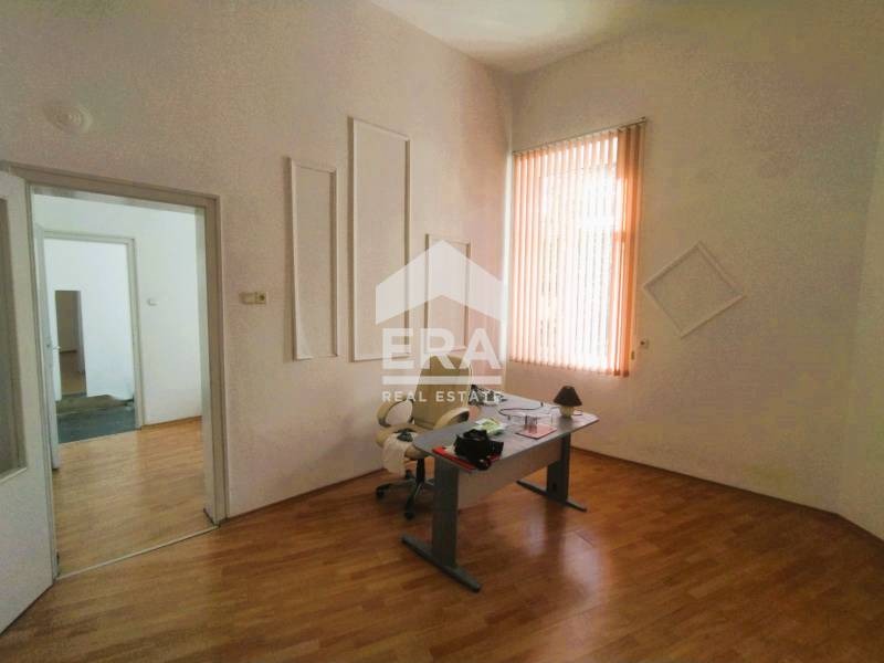 In vendita  Ufficio Haskovo , Tsentar , 55 mq | 13845346