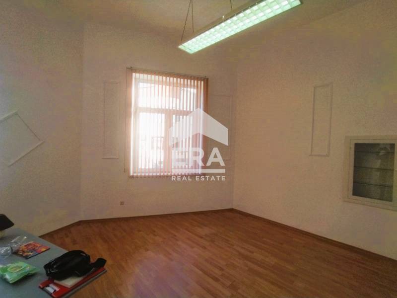 In vendita  Ufficio Haskovo , Tsentar , 55 mq | 13845346 - Immagine [8]