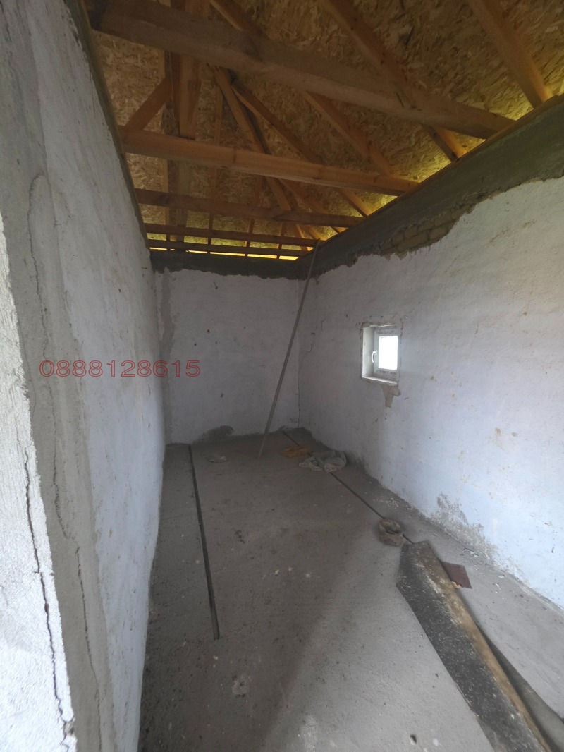 Продава КЪЩА, с. Гранит, област Стара Загора, снимка 3 - Къщи - 53514860