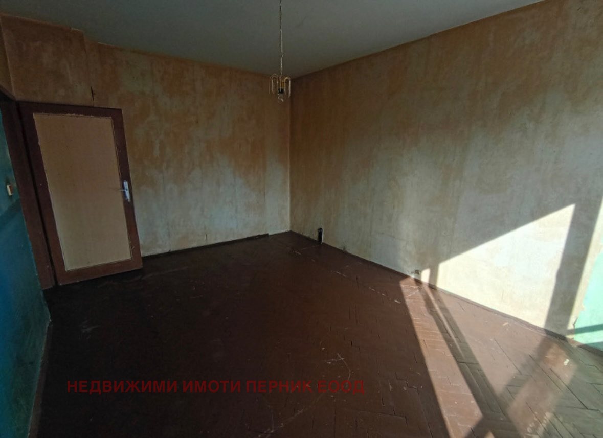 Продава 2-СТАЕН, гр. Перник, Димова махала, снимка 10 - Апартаменти - 54001480