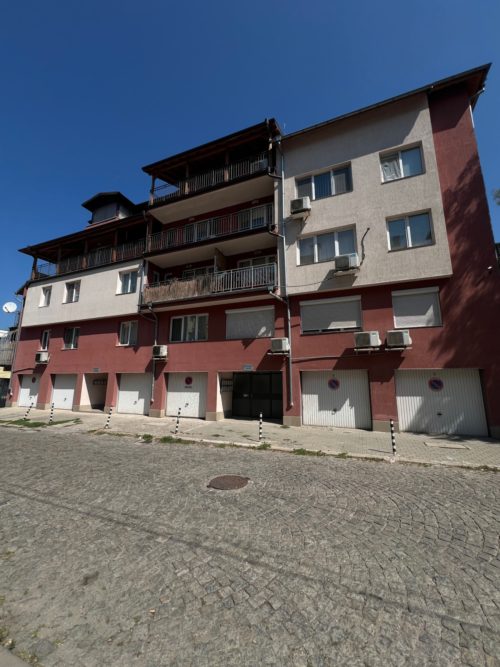 Продава 2-СТАЕН, гр. София, Редута