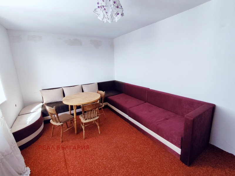 Продава 2-СТАЕН в град Русе, Широк център - 63 кв.м / 87 900 € » 171 917.46 лв., РЕАЛ БЪЛГАРИЯ