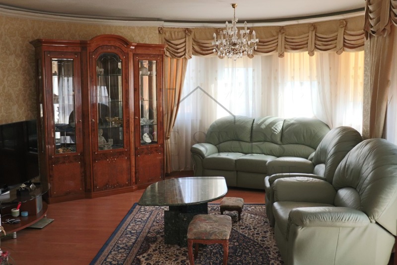 Продава  Многостаен град Варна , Зимно кино Тракия , 175 кв.м | 87387927 - изображение [4]